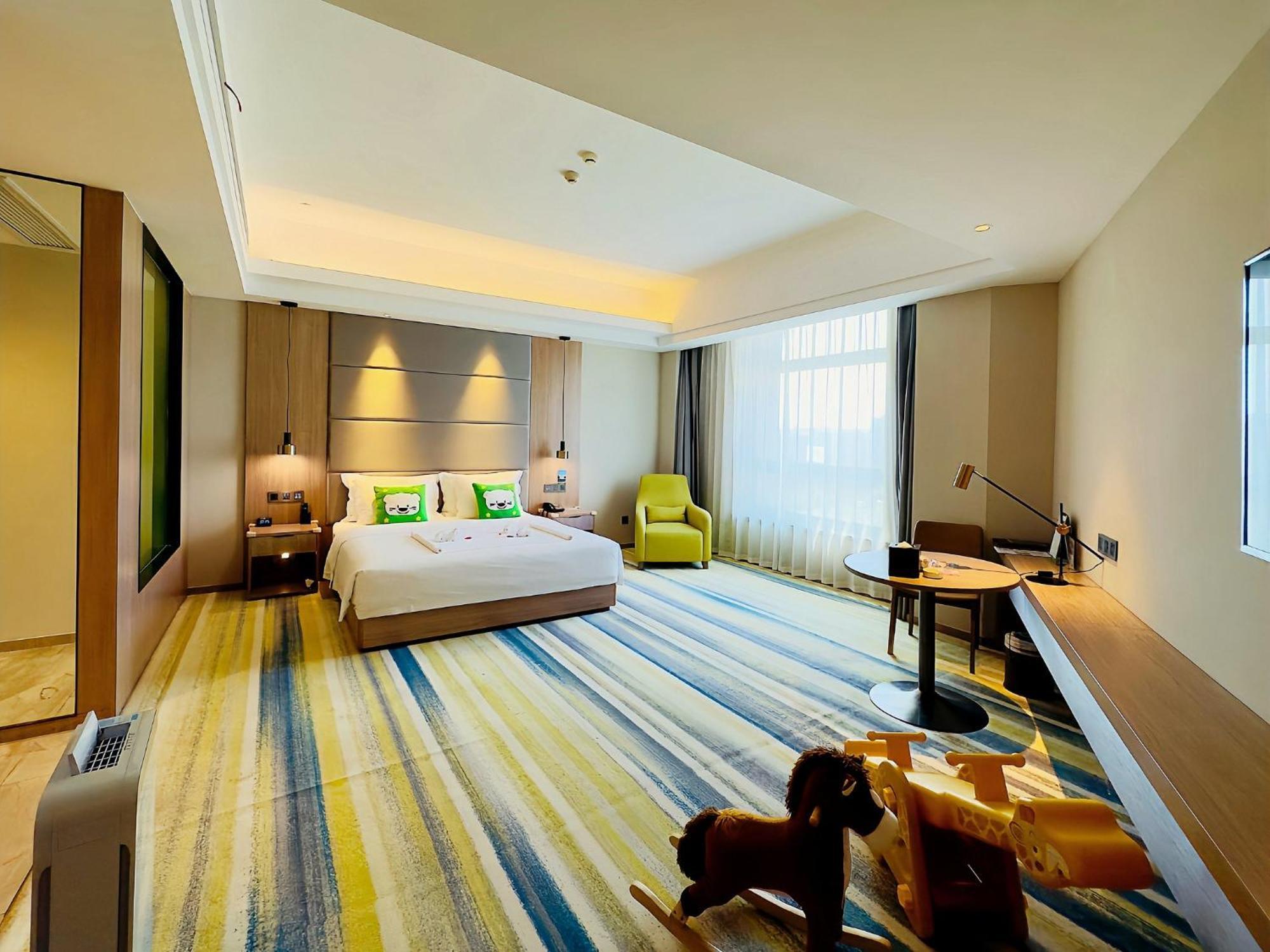 Holiday Inn Nantong Oasis International By Ihg Exterior foto