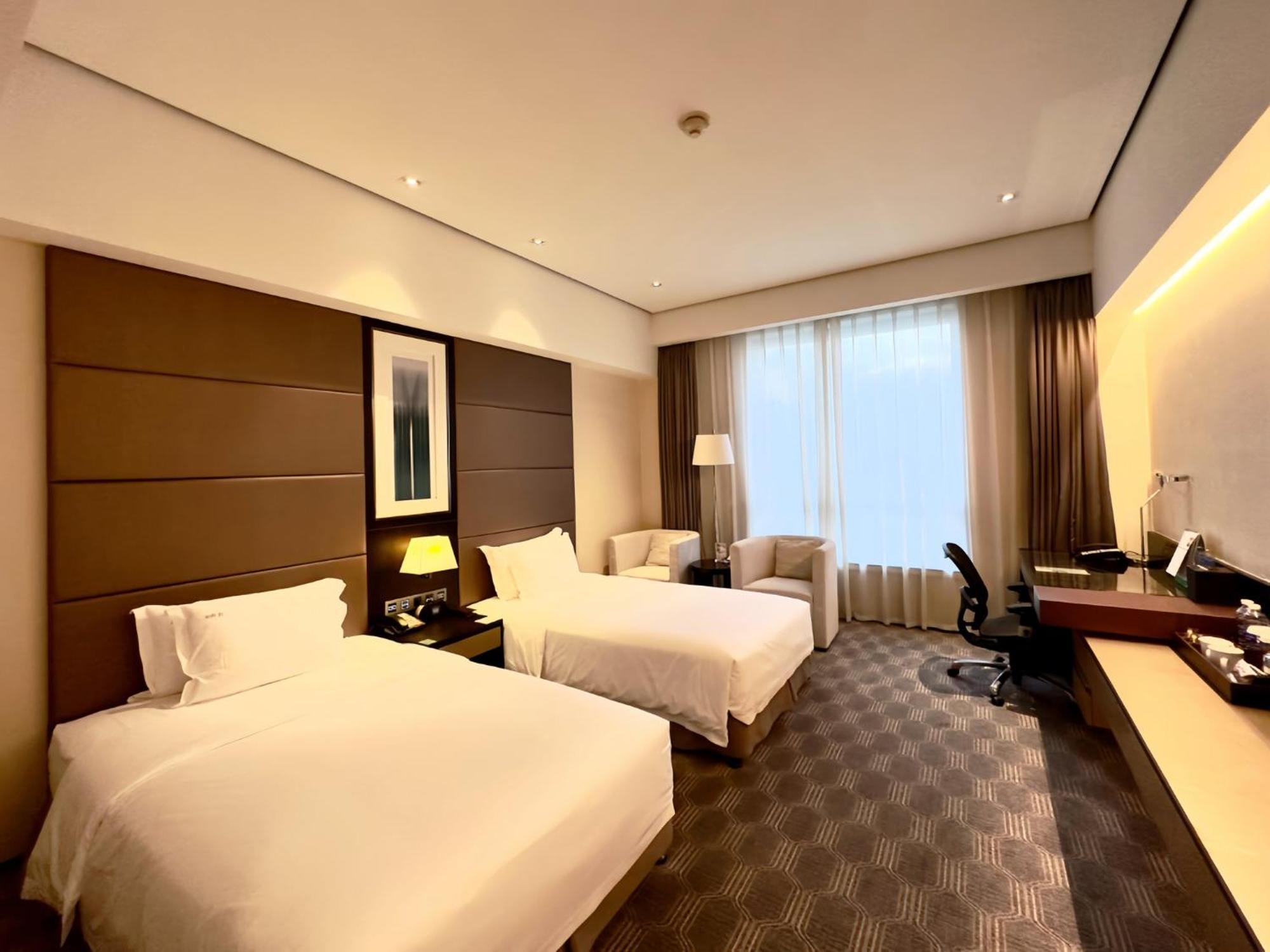 Holiday Inn Nantong Oasis International By Ihg Exterior foto