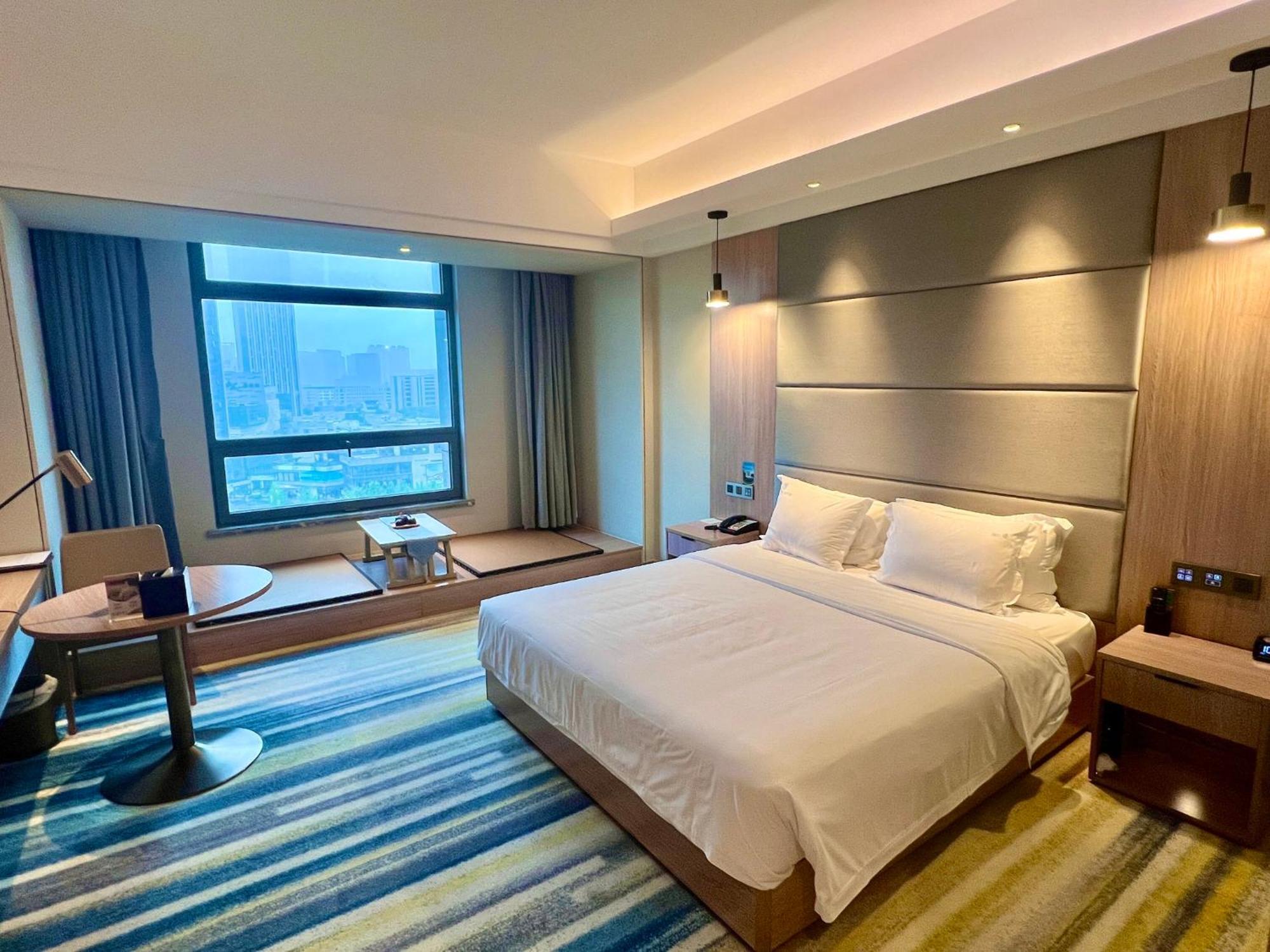 Holiday Inn Nantong Oasis International By Ihg Exterior foto