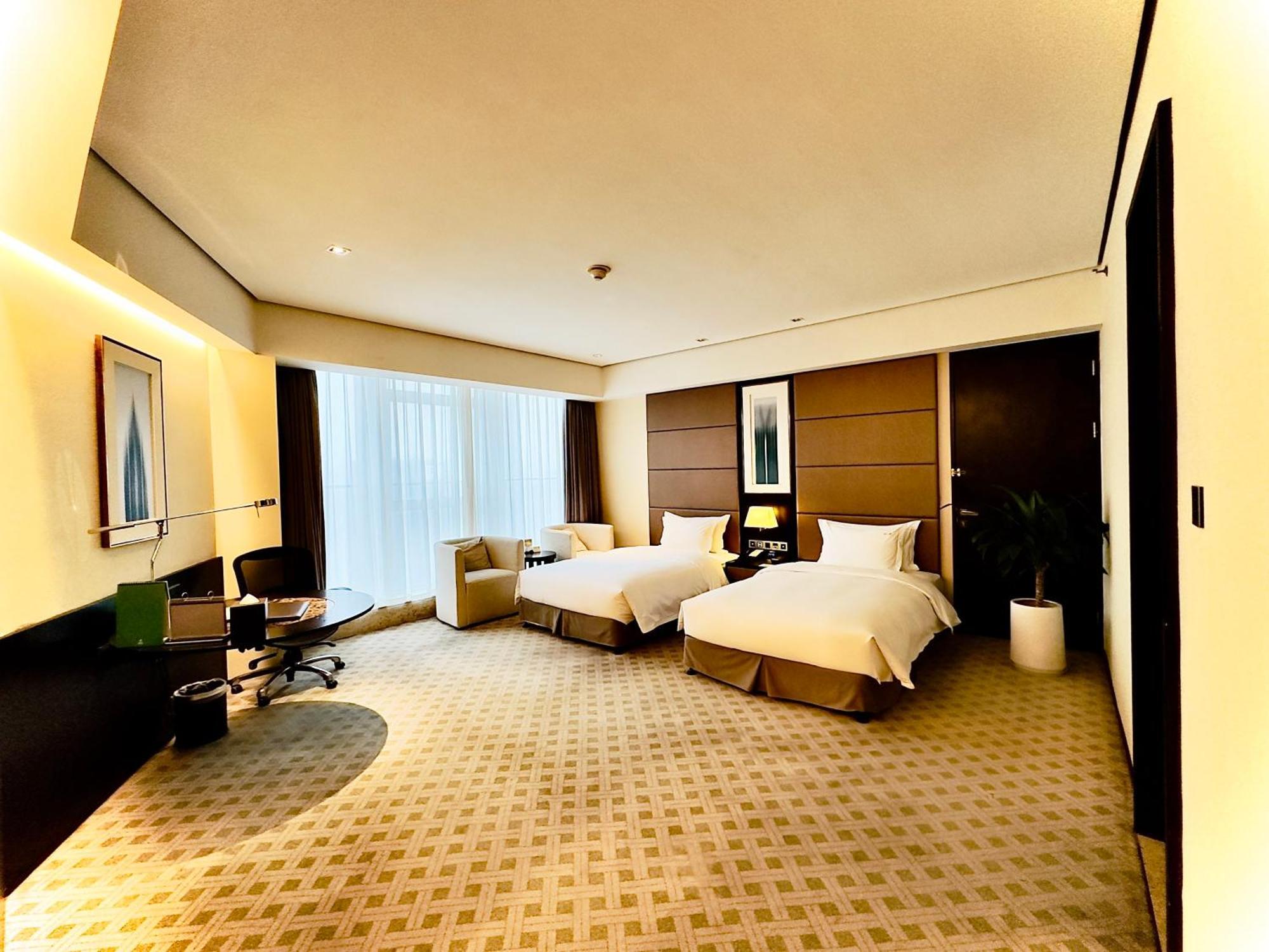 Holiday Inn Nantong Oasis International By Ihg Exterior foto